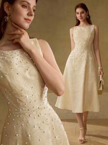 MOTF PREMIUM SLEEVELESS DRESS WITH ROSE JACQUARD AND RHINESTONE DETAILS