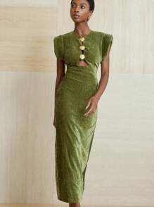 GENKIRA Elegant High-End Exaggerated Shoulder Chenille Waist Cinching Sexy Hollow Asymmetrical Buckle Women's Dress - Green - View 4