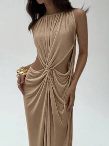 Aloruh Váy suông bodycon xẻ tà không tay - Màu Khaki - Xem 4