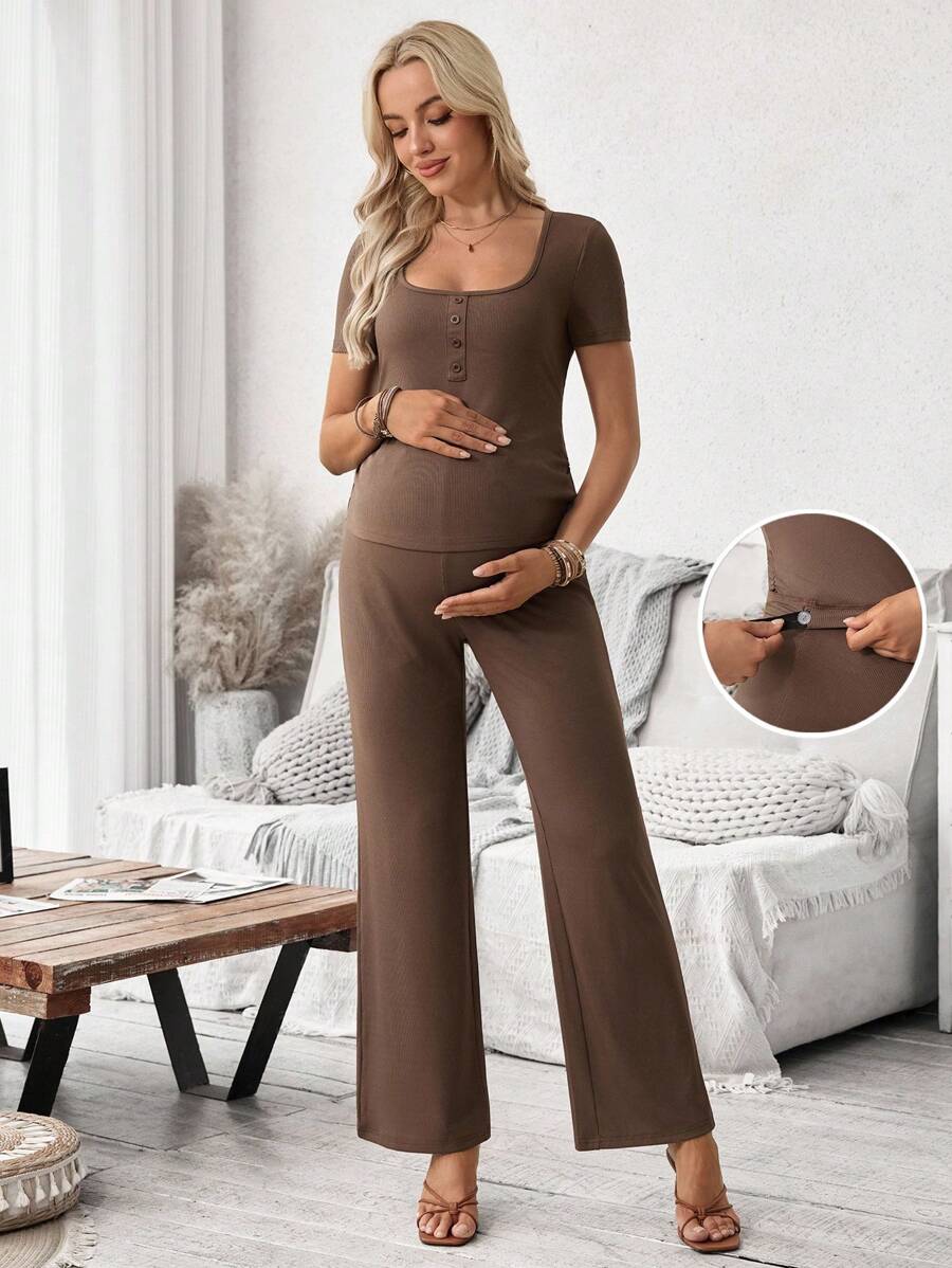 SHEIN 2件套孕妇罗纹针织纽扣设计短袖T恤和可调节腰带裤 - 咖啡棕 - 查看 1