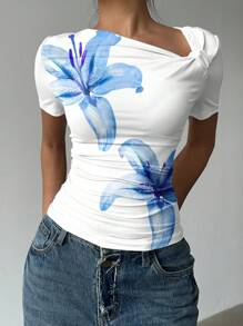 Siren Gaze 女士休闲优雅不对称领口褶饰修身短袖 T 恤，蓝色花卉图案，适合夏季