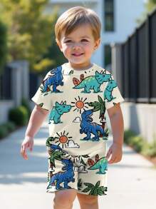 SHEIN Set de 2 piezas de camiseta de manga corta de cuello redondo con estampado de dibujos animados y pantalones cortos casual para niños, verano
