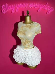 Slaydiva Women Floral Print Round Neck Short Sleeve Fashion Fitted Blouse