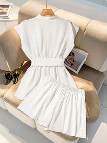 Elenzga 2pcs/Set Plus Size Women's Casual Chinese Style Vacation Outfit, Loose Fit Comfortable Fashion Tops & Shorts Suitable For St. Patrick's Day, Easter, Valentine's Day, Christmas, Thanksgiving, Summer, Independence Day