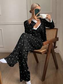 DAZY 3Pcs/Set Bow Print Colorblock Lace Patchwork Camisole Top & Pants & Robe Sleepwear Pajama Set, Spring, Fall Winter Clothes - Black - View 3