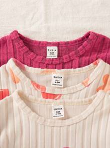 SHEIN 3 件套女婴冬季套装：长袖纹理针织上衣、心形印花打底裤、时尚休闲家居服 - 彩色 - 查看 7