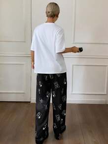 DAZY 女士卡通印花宽松T恤和全长睡裤套装 - 白色 - 查看 2