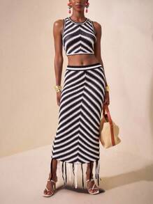 Zivah 2025 Summer New Casual Vacation Black And White Colorblock Round Neck Sleeveless Short Sweater Vest + Long Tassel Hem Skirt Women Sweater Two Pieces Set, Daily Outing, Back To School, Vacation, Boho, Nomadic, Party Gathering, Festival, Independence Day, Travel, Brunch Outfit, Airport Outfit,Commuting-A