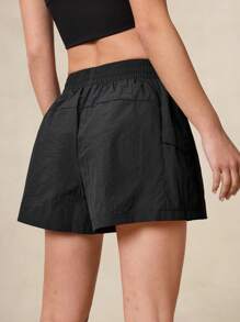 OutZeal 女士户外黑色短裤，适合徒步露营，防水轻便尼龙面料，多口袋设计 - 黑色 - 查看 7