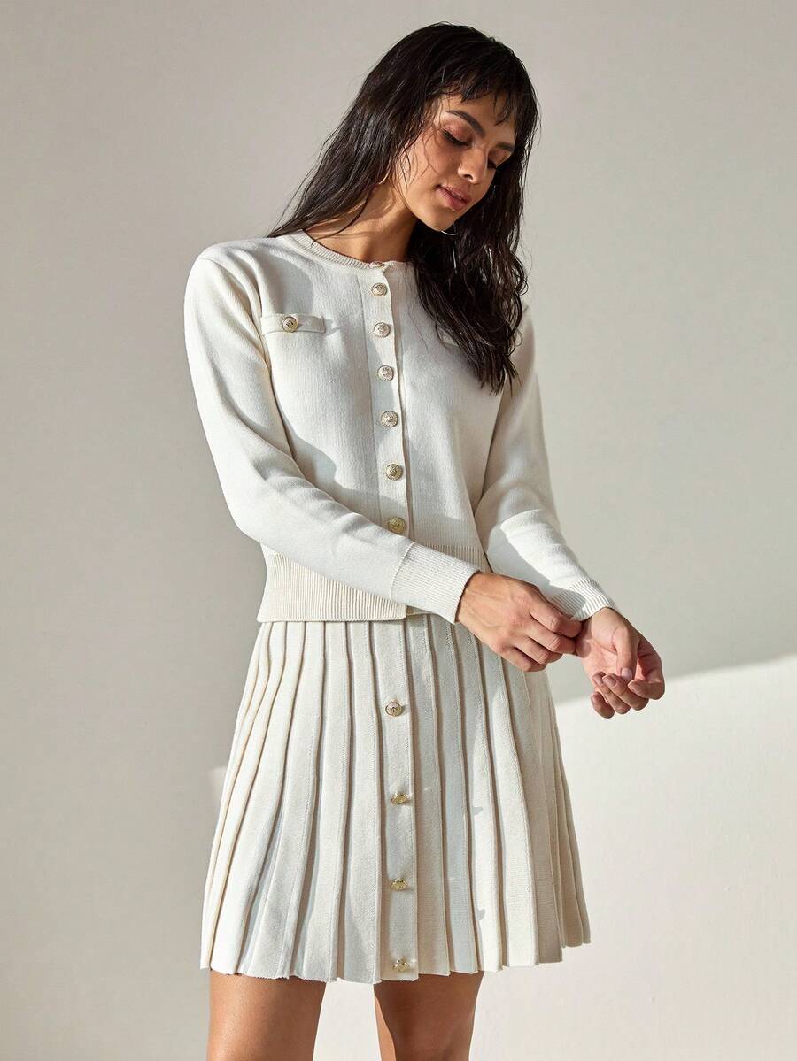 CLARA VERO 女士纯色前扣假口袋开衫和褶皱毛衣裙套装 - 米色 - 查看 1