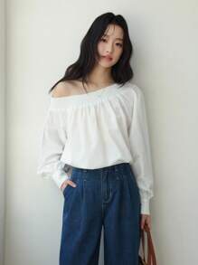K-Vae Camisa casual de manga larga con cuello asimétrico blanca, estilo coreano para otoño, de vuelta al colegio para mujeres - Blanco - Ver 6