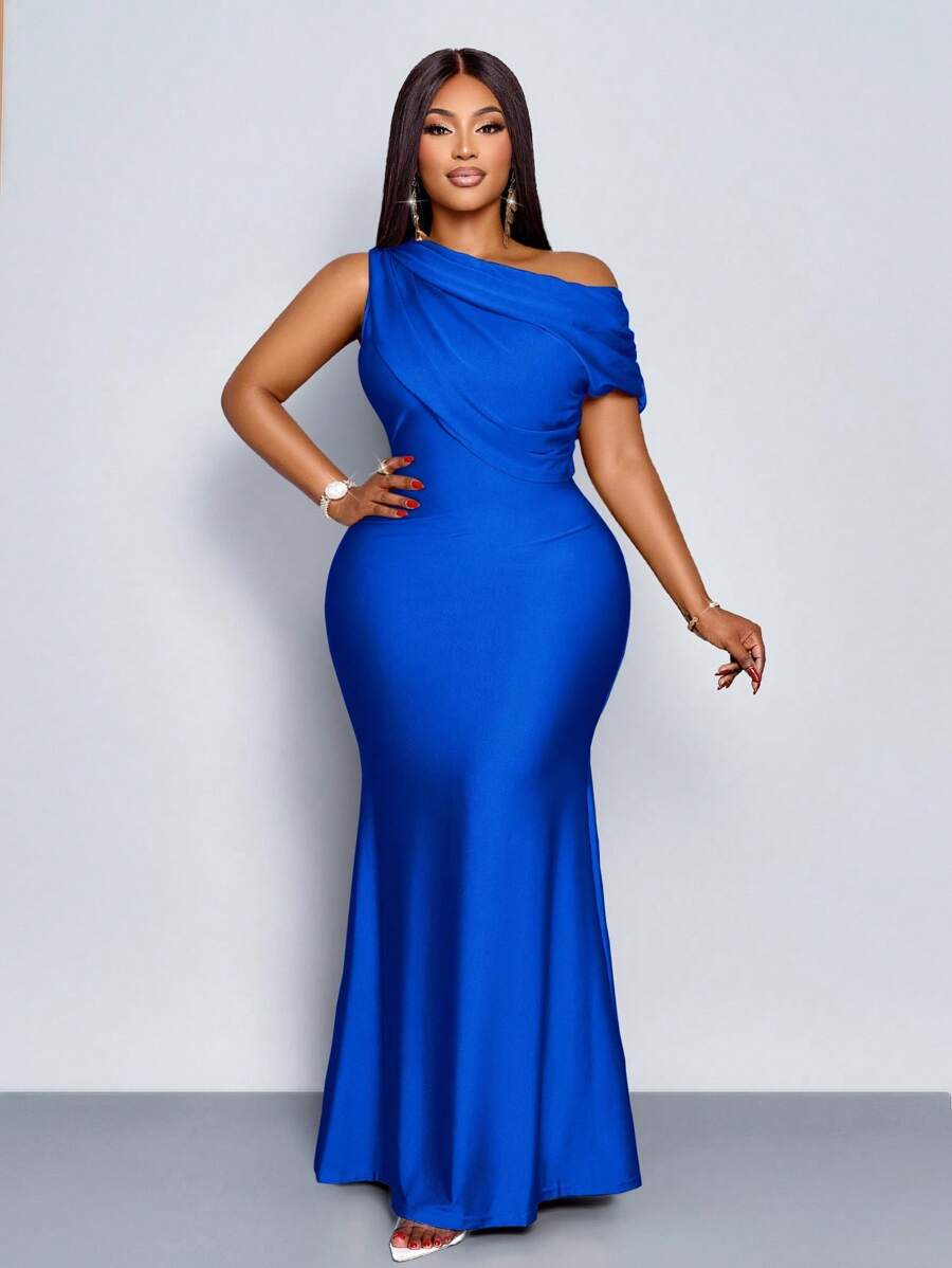 SOLERSUN 夏季女装大码婚礼派对优雅杏色针织闪亮面料不对称露肩无袖拼接收腰修身鱼尾裙长款连衣裙 - 寶藍色 - 查看 1