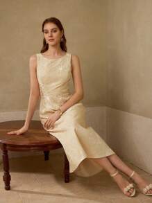 MOTF PREMIUM SLEEVELESS DRESS WITH ROSE JACQUARD AND RHINESTONE DETAILS