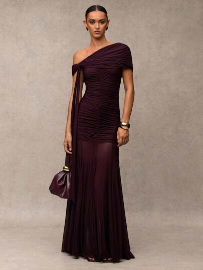SHEIN BAE Burgundy Dress With A Flowing A-Line Skirt Is Elegant And Sophisticated, Suitable For Holidays, Weddings, Birthdays, Graduations, And Other Occasions. The Fitted Cut Makes It A Great Choice For Autumn Wear, Christmas Costumes, Halloween Costumes, Date Night Attire, Wedding Guest Wear, And Formal Wedding Guest Attire.