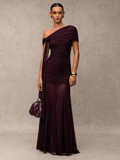 SHEIN BAE Burgundy Dress With A Flowing A-Line Skirt Is Elegant And Sophisticated, Suitable For Holidays, Weddings, Birthdays, Graduations, And Other Occasions. The Fitted Cut Makes It A Great Choice For Autumn Wear,Date Night Attire, Wedding Guest Wear, And Formal Wedding Guest Attire,Valentine's Day,Valentine Outfits For Women