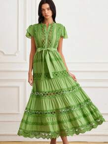 Aveloria Rosie 夏季新款盖袖蕾丝拼接百搭优雅连衣裙