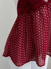 Elamini 浪漫度假蕾丝拼接波点细肩带 - 酒紅色 - 查看 5