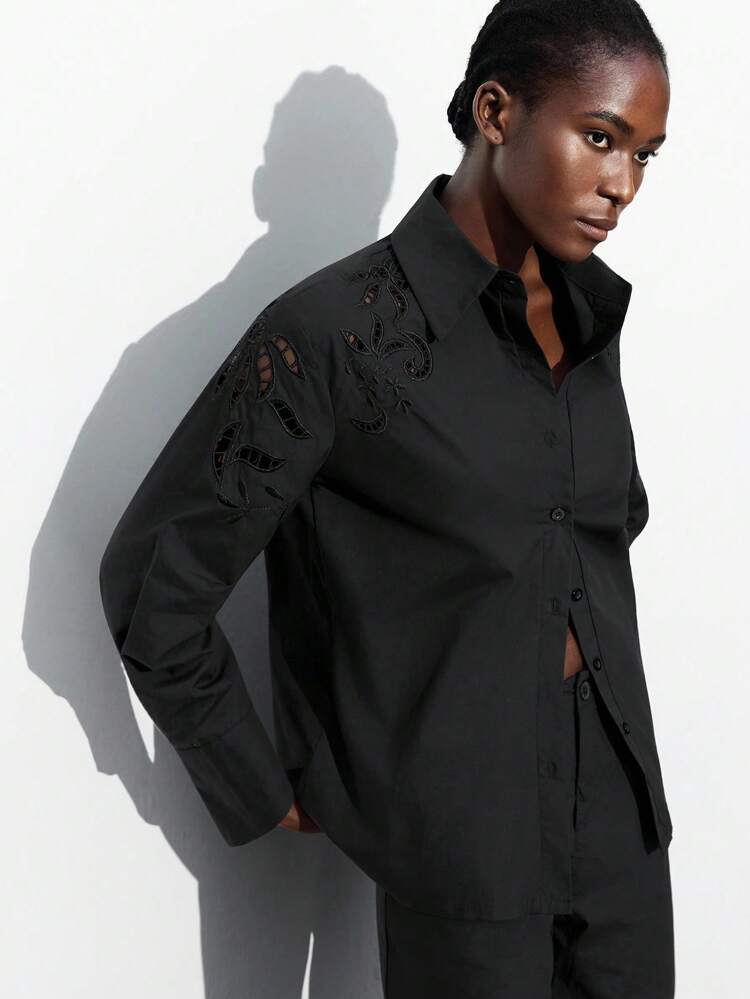 SHEIN Maija 2025 New Casual & Chic Vacation Hollow-Out Lace Patchwork Women's Blouse, Beach Holiday Everyday Romantic Urban Resort Wear, Suitable For Outings, Gatherings, Weddings, Guests, Retro Style, Graduation Season