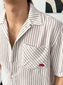 Manfinity ESTAVOR Camicia a maniche lunghe tessuta con ricamo, stile urban per uomo, adatta per l'estate