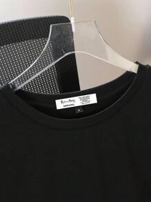 Rick and Morty X SHEIN Camiseta Masculina de Manga Curta com Gola Redonda e Estampa Gráfica de Figura Cartoon