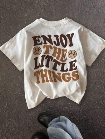 SHEIN Maglietta casual a maniche corte con stampa di lettere minimalista, scollo rotondo, adatta per ragazzi pre-adolescenti in estate