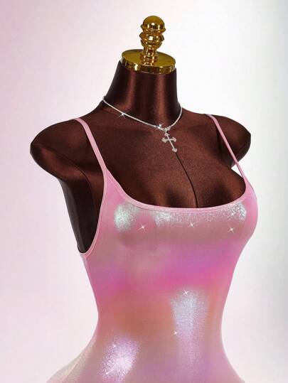 SHEIN X Scot Louie Amplova Đầm ôm body dây mảnh màu nhũ kim loại cho nữ