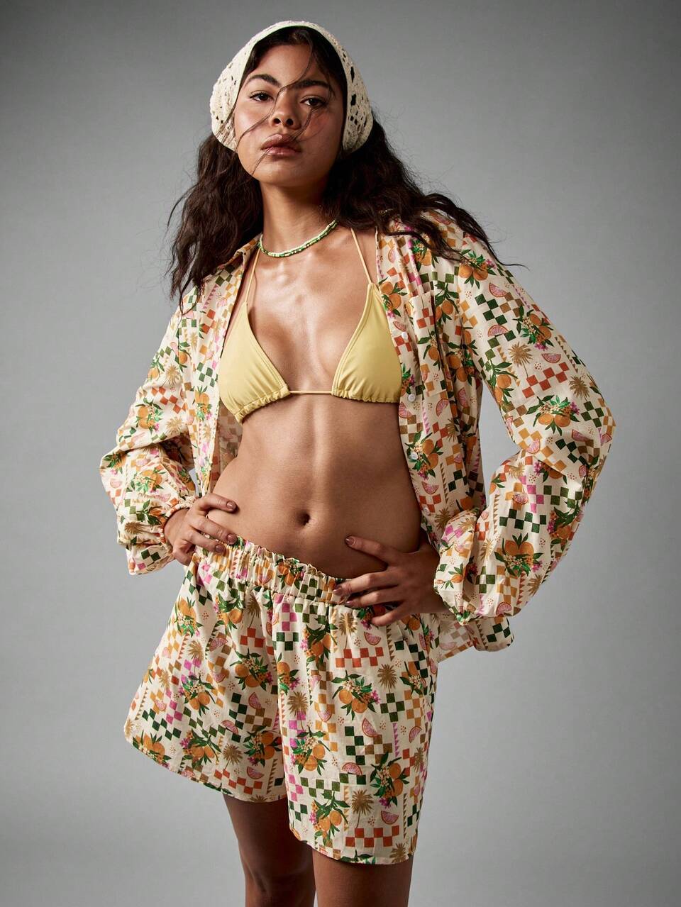 AiiRZ Sommer Muster Shorts mit Gummizug, hohe Taille Festival Strandmode, orange Blumen Schachbrettmuster, Kordelzug, elastischer Bund, weite Passform, Strandresort Kleidung