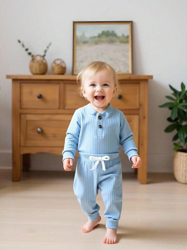SHEIN Vintaside Kids 2pcs/Set Newborn Baby Boy Casual Minimalist Stand Collar Long Sleeve Romper And Drawstring Decor Pants Outfit Set, Suitable For Spring & Autumn, Daily Wear, Outer/Inner Wear, All Season, Autumn/Winter Versatile, Size 1M-2T, Unisex Infant Bodysuit And Pants Set Baby Boy Blue Ribbed Set Baby Boy Blue Outfit Baby Boy Ribbed Set Baby Boy Two Piece Set, Baby Boy Overalls Baby Boy Romper Ribbed Baby Romper Newborn Baby Clothes Baby Jumpsuit Newborn Unisex Clothes Baby Layette Baby Clothes Neutral