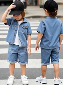 2 件套复古水洗牛仔青年男童休闲街头服饰套装 - 短袖 T 恤和松紧腰卷边短裤
