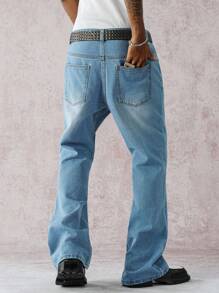 Manfinity Hypemode Men's Pockets Straight Leg Casual Flared Denim Jeans Light Blue Jeans For Men - Light Wash - View 2