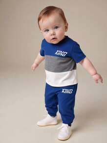 SHEIN Playful Pals 两件套男婴休闲撞色字母印花圆领短袖T恤和松紧腰长裤，适合儿童日常休闲穿着，男童套装，3岁秋季服装，男婴服装，秋季婴幼儿男童服装，男婴衣服，婴儿服装，男婴服装，皇家蓝男婴国王套装 - 彩色 - 查看 3