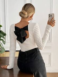 Serisse Women's Elegant Texture Fabric Crew Neck Backless Cut-Out Twist Hem Fitted T-Shirt, Spring/Autumn Winter Casual