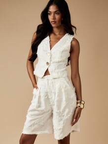 MISSGUIDED Raw Edge Woven Two Piece Set Buttoned Vest And Bermuda Shorts Summer Festival Vacation Resort Wear Co Ord With Frayed Detail - White - View 4
