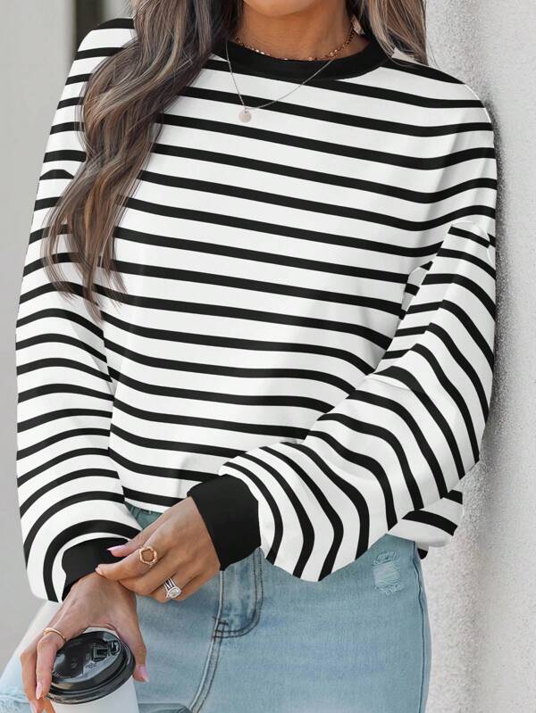 EMERY ROSE Women's Plus Size Black & White Striped Pattern Print Sweatshirt, Casual Fit For Plus Size, Suitable For Autumn/Winter Back To School,Fall Clothes For Women