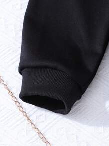 2 件套女童蝴蝶结装饰运动衫上衣和牛仔长裤，带蝴蝶结饰边，服装套装 - 黑色 - 查看 3