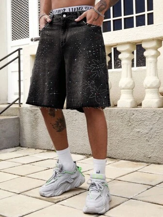 Street Life Shorts vaqueros sueltos de pierna ancha para hombre con parche de diamantes de colores y dobladillo deshilachado