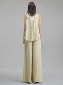 Ontre Conjunto de 2 piezas de ropa de estilo vacacional para mujer con tela de lana y lyocell, color mostaza, blusa sin mangas y pantalón de pierna ancha, nuevo conjunto de ropa de trabajo casual diaria para primavera/verano 2025