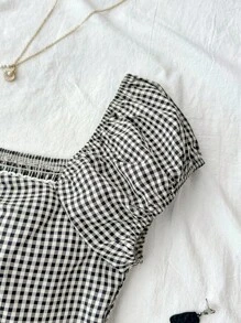 SHEIN Tween Girls' Casual Minimalist Comfortable Plaid Button Down Shirt With Back Detail