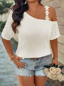 SHEIN LUNE Plus Size Women Lace Patchwork Hollow Sleeve T-Shirt