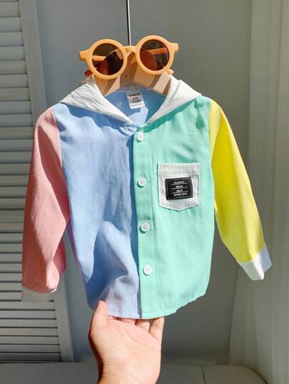 SHEIN 男婴/女婴拼色连帽衫，休闲学院风，舒适时尚，百搭上衣，适合开学第一天，男婴服装，开学返校服装，日常穿着，旅行，运动，秋冬