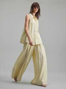 Ontre Conjunto de 2 piezas de ropa de estilo vacacional para mujer con tela de lana y lyocell, color mostaza, blusa sin mangas y pantalón de pierna ancha, nuevo conjunto de ropa de trabajo casual diaria para primavera/verano 2025