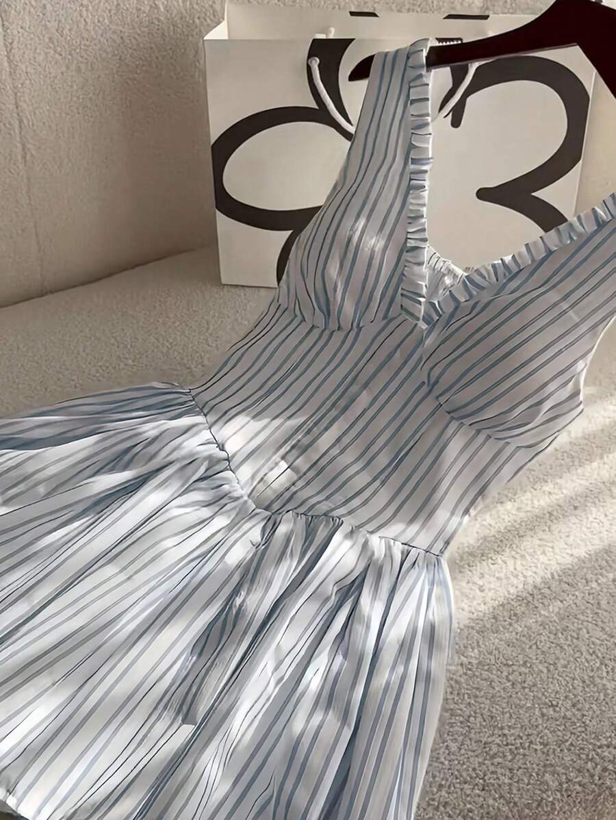 SHEIN LUNE 条纹 V 领褶饰 A 字腰优雅女式迷你连衣裙 - 藍色 - 查看 1