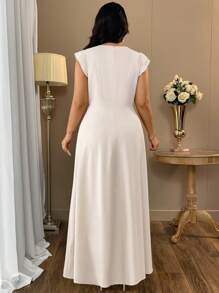SHEIN Clasi Plus Size Women Elegant Apricot Cap Sleeve Pearl Button Long Dress - Apricot - View 2