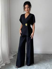 Modelyn 2 件女式华夫格针织黑色海星纽扣前短袖修身套装 - 黑色 - 查看 4