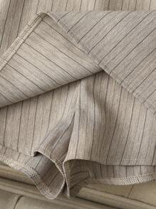 Franclia 休闲简约女士短裤，适合日常通勤 - 卡其色 - 查看 4