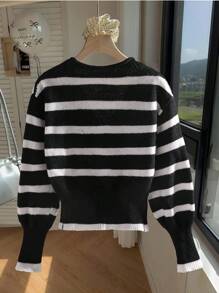 Tween Girl Classic Black & White Striped High Waist Metal Button All-Match Versatile Cardigan, Autumn/Winter - Black - View 2