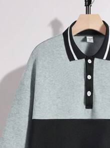 SHEIN 青少年男童休闲日常舒适撞色拼接Polo领半拉链针织卫衣，适合儿童服装、幼儿男童服装、返校季男童套装，适合生日派对、晚宴、演出、婚礼、洗礼、开幕式等场合，日常穿着舒适，适合上学、旅行、运动，厚绒面料，适合秋冬季返校季青少年服装及秋季穿搭。 - 彩色 - 查看 3