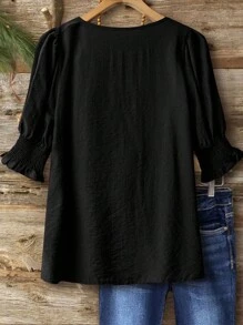 SHEIN LUNE CURVE 大码波西米亚风格七分袖荷叶边领优雅通勤休闲亚麻混纺衬衫 - 黑色 - 查看 2