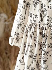 SHEIN 女婴休闲简约舒适方领泡泡袖碎花腰带连衣裙