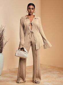Veslaya Plus Size 2025 Autumn/Winter Valentine's Day Khaki Texture Fabric Bow Strap Horn Sleeve Top With Elastic Waist Small Foot Horn Pants Two Pieces Set - Khaki - View 4